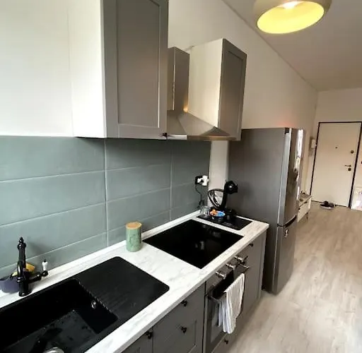 * Comfort House * A 15 Min Dal Centro Storico Apartman *