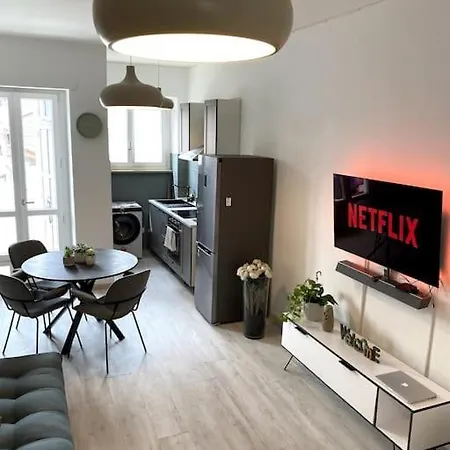 Апартаменты * Comfort House * A 15 Min Dal Centro Storico Турин