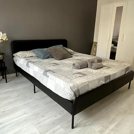 * Comfort House * A 15 Min Dal Centro Storico Apartamento *
