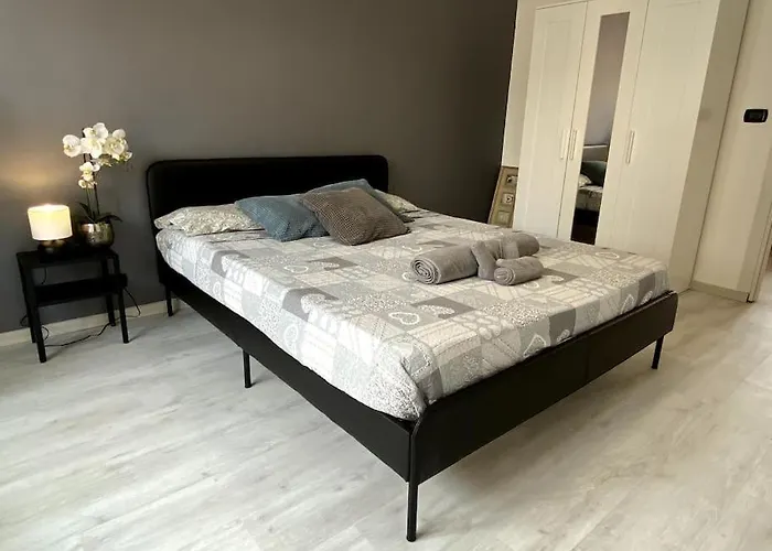 * Comfort House * A 15 Min Dal Centro Storico Апартаменты *